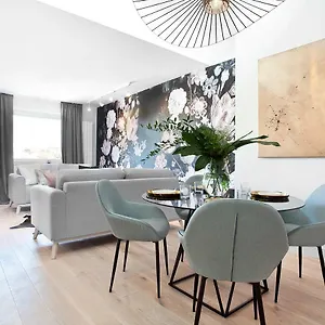 https://sopot-on-the-roof.sopothotels.com